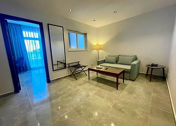 Porto Sokhna & Otel 4*