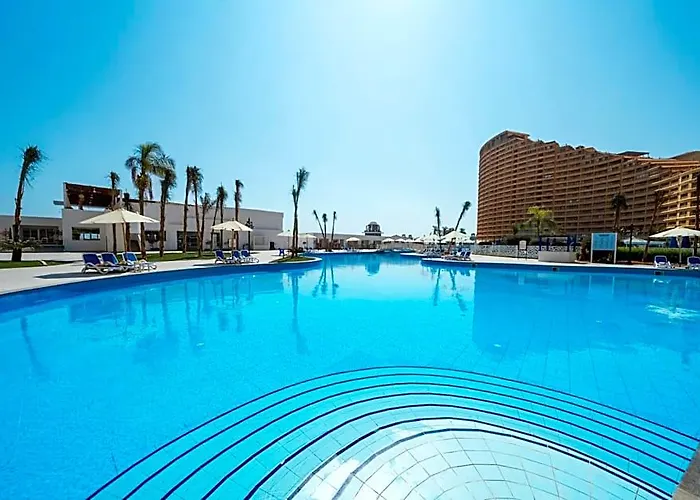 Porto Sokhna & 4* Ataqah